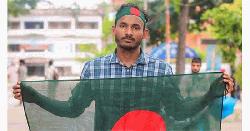 ছেলের হত্যাকারীদের বিচার দেখতে চান আবু সাঈদের মা-বাবা