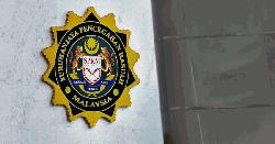 মালয়েশিয়ায় এয়ারপোর্টে ঘুষ দিতে গিয়ে আটক দুই বাংলাদেশি