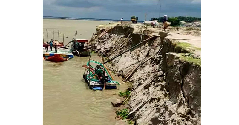 নদী ভাঙন