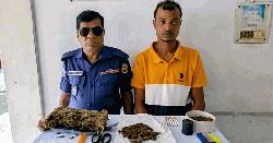  যৌথ বাহিনীর হাতে আটক কুখ্যাত মাদক ব্যবসায়ী জিয়া