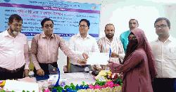আখাউড়ায় ৩৬ কৃতি শিক্ষার্থীকে সংবর্ধনা ও সনদ প্রদান