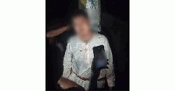 মাজারে ঢিল ছোঁড়ায় ভারসাম্যহীন তরুণকে বিদ্যুতের খুঁটিতে বেঁধে মারধর