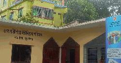 বাউশিয়ায় তিন সপ্তাহ ধরে নাগরিক সেবা বন্ধ, দুর্ভোগে সাধারণ মানুষ