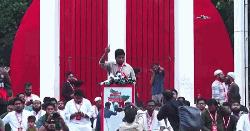 কর্মীদের দিকে চোখ তুলে তাকালে তার জবাব দেওয়া হবে: হাসনাত