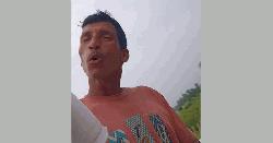 অবৈধ বালু উত্তোলনের ভিডিও করায় স্বদেশ প্রতিদিনের সাংবাদিককে হেনস্তা