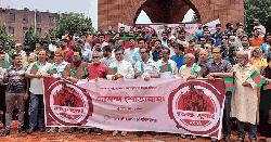 স্বৈরাচার হাসিনার পতন দিবস উপলক্ষে জাবিতে আনন্দ শোভাযাত্রা ও মিষ্টি বিতরণ