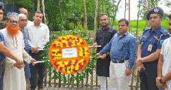 গণঅভ্যুত্থানে শহীদ শাহ আলমের কবর জিয়ারত ও পুষ্পস্তবক অর্পণ 
