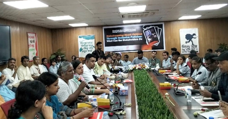 রাজধানীর আগারগাঁওয়ের সমাজসেবা অধিদপ্তরের পদ্মা মিটিং রুমে এই গোলটেবিল বৈঠক অনুষ্ঠিত হয়।