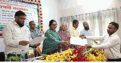 ফরিদপুর চিনিকলে কর্মকর্তাদের চাকুরিকালীন ইনহাউজ প্রশিক্ষণ সমাপ্ত