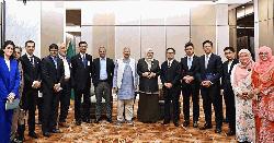 হালাল শিল্প পার্ক প্রতিষ্ঠায় মালয়েশিয়ার সহায়তা চায় বাংলাদেশ