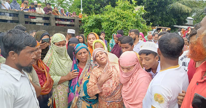 গজারিয়ায় বিদ্যুতায়িত আখক্ষেতে কিশোরের মৃত্যু