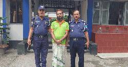 চাঁদা না দেওয়ায় বৃদ্ধকে মারধর, স্বেচ্ছাসেবক দলের সাবেক নেতা আটক