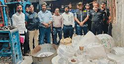 যৌথ অভিযানে ৯ টন নিষিদ্ধ পলিথিন জব্দ, জরিমানা ৪ লক্ষ টাকা