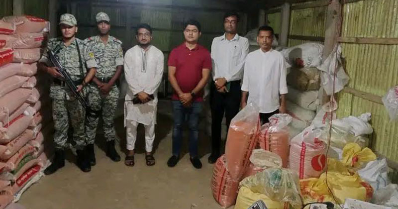 জব্দকৃত মালামাল সিআইসি কর্তৃক (WFP) World Food programme এর নিকট হস্তান্তর করা হয়।