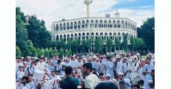 নরসিংদীতে জামেয়া কাসেমিয়া কামিল মাদ্রাসায় ৭ দফা দাবিতে শিক্ষার্থীদের ক্লাস বর্জন ও বিক্ষোভ