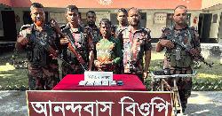 মেহেরপুরে ৫১ হাজার মার্কিন ডলারসহ আটক ১