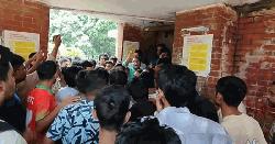 হল কমিটি নিয়ে জাবি ছাত্রদলের দুই গ্রুপে উত্তেজনা