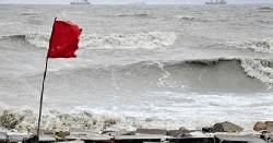 চার সমুদ্রবন্দরে ৩ নম্বর সতর্কসংকেত জারি
