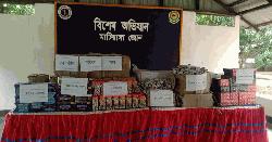 সেনা অ‌ভিযা‌নে মা‌টিরাঙ্গায় অ‌বৈধ ভারতীয় পণ‌্য জব্দ
