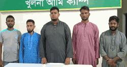 খুলনায় সেনাবাহিনীর অভিযানে ৫ জন আটক