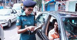 ঢাকায় ট্রাফিক আইন লঙ্ঘনে ২ হাজারের বেশি মামলা