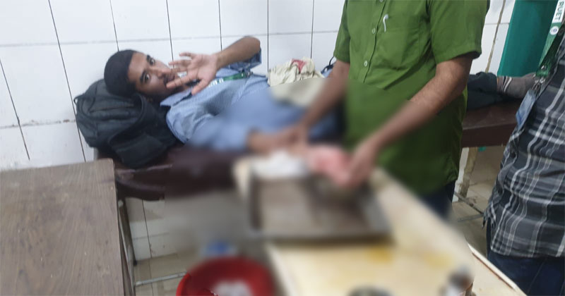 সংঘর্ষে শিক্ষার্থী ও পুলিশ সদস্য উভয় পক্ষের কয়েকজন আহত হন
