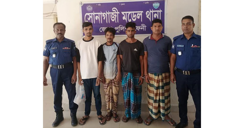 আমিরাবাদ ইউনিয়নের বিভিন্ন স্থানে এ অভিযান পরিচালনা করা হয়।