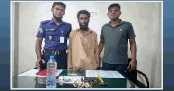 যশোর জেনারেল হাসপাতাল থেকে মাদকসহ যুবক আটক