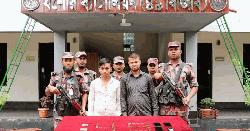 যশোর সীমান্তে ৩৬টি সোনার বারসহ আটক ৩