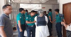 সাবেক মন্ত্রী লতিফ সিদ্দিকীসহ ১৬ জন কারাগারে