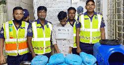 বাগেরহাটে ৮ কেজি গাঁজাসহ যুবক গ্রেপ্তার