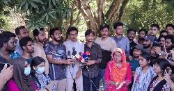 ছয় দফা দাবিতে বাকৃবি শিক্ষার্থীদের সংবাদ সম্মেলন