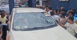 নোয়াখালীতে ভ্রাম্যমাণ আদালতের ওপর হামলা, নির্বাহী ম্যাজিস্ট্রেটের গাড়ি ভাঙচুর