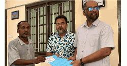 রাকসু নির্বাচনে ৫১ বছর বয়স্ক প্রার্থী