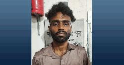 পাবনায় গৃহবধূ ও কন্যা অপহরণ মামলার মূলহোতা গ্রেফতার