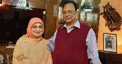 দেশে ফিরেছেন কিংবদন্তি অভিনেত্রী শাবানা