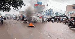 বাগেরহাটে ৪ আসন বহাল দাবিতে হরতাল, ভোগান্তি চরমে