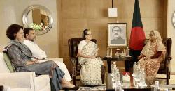 ‘রাহুল-প্রিয়াঙ্কা মডেলে’ জয়-পুতুলকে নেতৃত্বে আনছেন শেখ হাসিনা