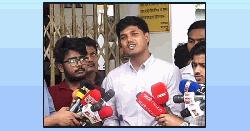 রিটার্নিং কর্মকর্তার অনুমতি নিয়েই কেন্দ্রে ঢুকেছি: ভিপি প্রার্থী আবিদুল