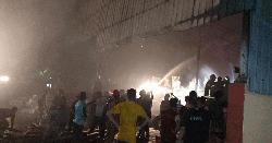 গজারিয়ায় কারখানার গুদামে অগ্নিকাণ্ড, অর্ধকোটির টাকার সম্পদহানি