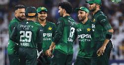 এশিয়া কাপে রাতে মাঠে নামছে পাকিস্তান, খেলা দেখবেন যেভাবে