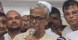 বাংলাদেশকে অস্থিতিশীল করতে ভারতে বসে ষড়যন্ত্র করছে হাসিনা: ফারুক