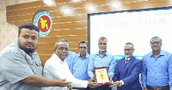 যশোরে আর্থিক সহায়তা পেল ৪৬ সাংবাদিক 