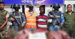 খুলনার কয়রায় ১০৩ কেজি হরিণের মাংসসহ শিকারি আটক