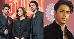 জাঁকজমক আয়োজনে শাহরুখপুত্রের অভিষেক