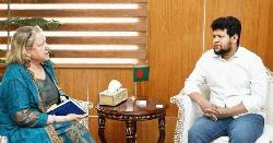 সাংবাদিকতার অধিকার সুরক্ষা অধ্যাদেশ প্রণয়নে কাজ চলছে: তথ্য উপদেষ্টা