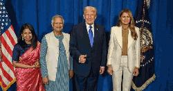 ট্রাম্প দম্পতির সঙ্গে প্রধান উপদেষ্টা ও তার মেয়ের সাক্ষাৎ