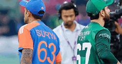ফাইনালেও হাত মেলালেন না ভারত-পাকিস্তানের দুই অধিনায়ক