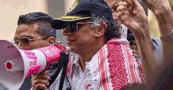 কলম্বিয়ার প্রেসিডেন্টের ভিসা বাতিলের সিদ্ধান্ত যুক্তরাষ্ট্রের