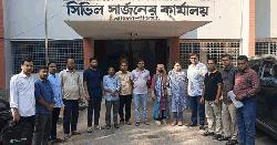 ব্রাহ্মণবাড়িয়ায় ৬ দফা দাবিতে স্বাস্থ্য সহকারীদের কর্মবিরতি, টিকাদান নিয়ে শঙ্কা